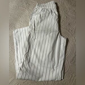 Like NEW American Eagle pants